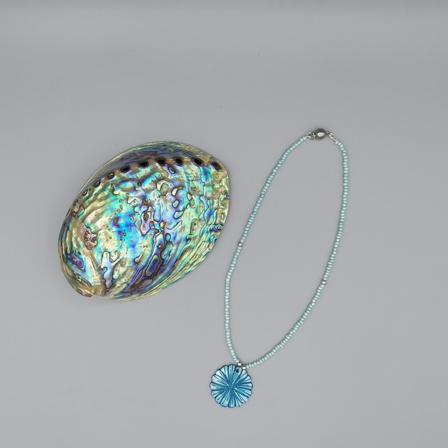 Turquoise Mother-Of-Pearl Flower Necklace