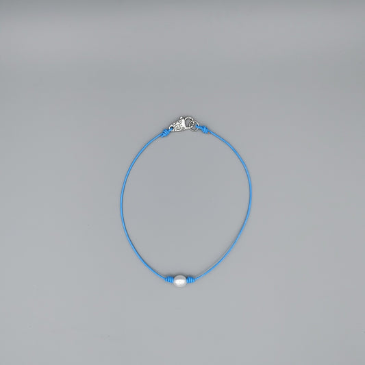 Single Pearl Choker-Sky Blue Leather